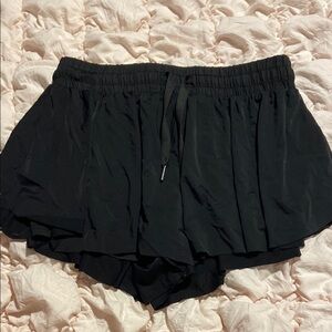Butterfly Shorts Black Athletic